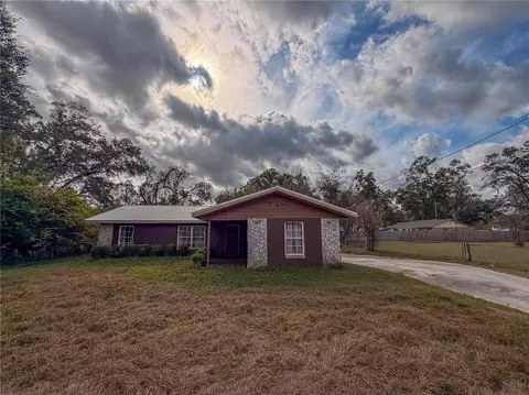 2042 NE 44th St, Ocala, FL 34479