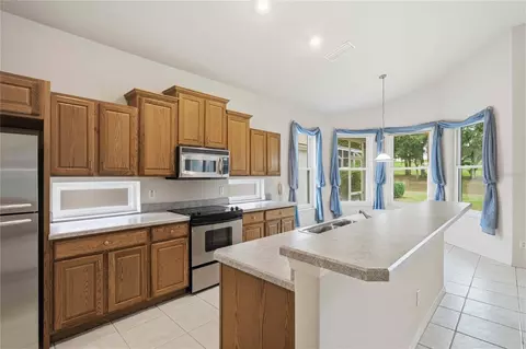 Kitchen - 680 W Doerr Path, Hernando, FL 34442 photo 1 of 5