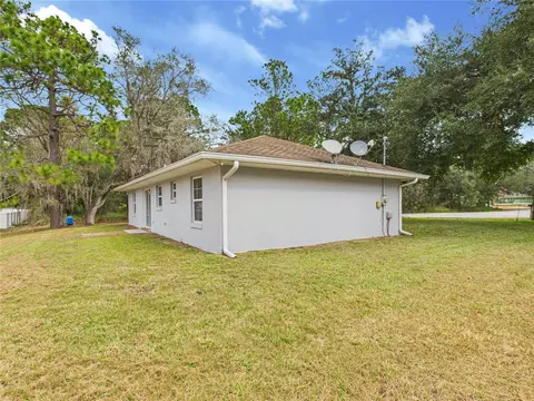 Exterior - 2 Pine Pass Dr, Ocala, FL 34472 photo 6 of 6