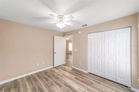 Bedroom - 231 Oak Cir, Ocala, FL 34472 photo 2 of 5