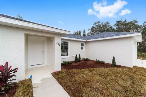 Exterior - 231 Oak Cir, Ocala, FL 34472 photo 3 of 7