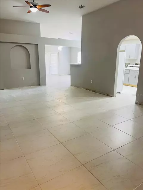 Living - 124 Pine Crse, Ocala, FL 34472 photo 1 of 2