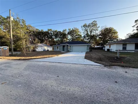6518 NW 61st St, Ocala, FL 34482