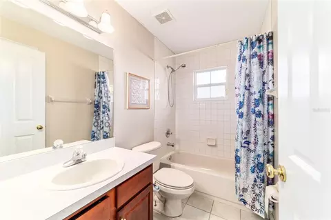 Bath - 9611 SW 45th Ave, Ocala, FL 34476 photo 5 of 5