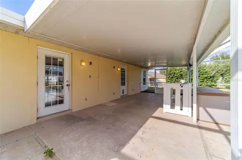 Exterior - 9611 SW 45th Ave, Ocala, FL 34476 photo 3 of 15