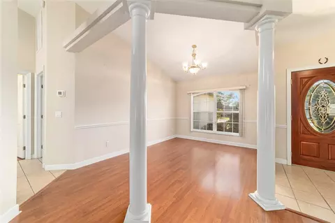 Living - 9611 SW 45th Ave, Ocala, FL 34476 photo 7 of 13