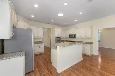 Kitchen - 8650 SW 83rd Loop, Ocala, FL 34481 photo 4 of 5
