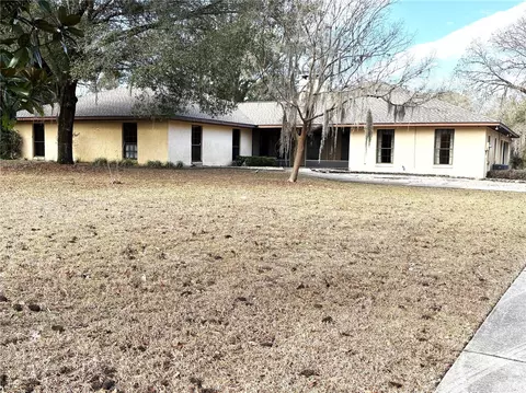 2272 SW Grandview Ave, Dunnellon, FL 34431