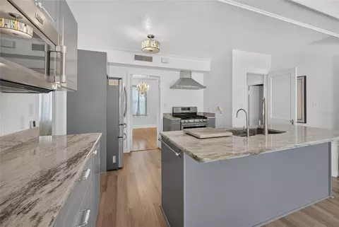 Kitchen - 1226 SE 9th Ave, Ocala, FL 34471 photo 1 of 4