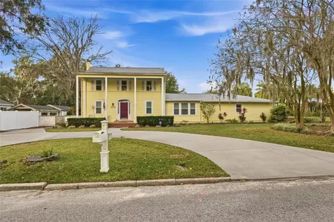 Exterior - 1226 SE 9th Ave, Ocala, FL 34471 photo 2 of 13