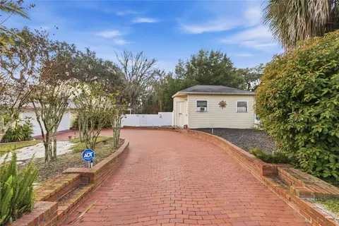 Exterior - 1226 SE 9th Ave, Ocala, FL 34471 photo 5 of 13