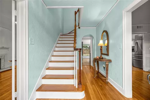 Entry Way - 1226 SE 9th Ave, Ocala, FL 34471 photo 2 of 4