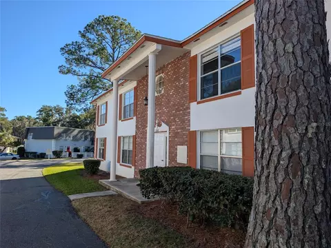2564 SE 15th Ave #E, Ocala, FL 34471