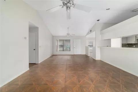 Living - 12 Cedar Ter, Ocala, FL 34472 photo 7 of 9