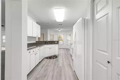 Entry Way - 9614 SW 93rd Loop, Ocala, FL 34481 photo 1 of 2