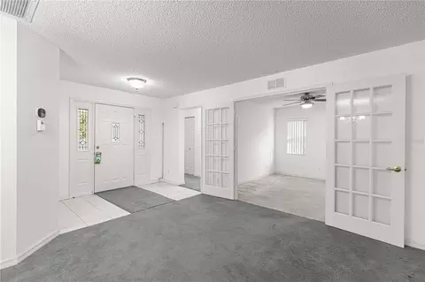 Living - 9614 SW 93rd Loop, Ocala, FL 34481 photo 2 of 12