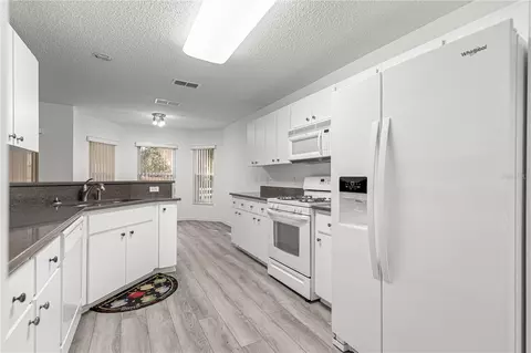 Kitchen - 9614 SW 93rd Loop, Ocala, FL 34481 photo 4 of 4