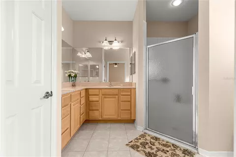 Bath - 8637 SW 88th Loop, Ocala, FL 34481 photo 1 of 4