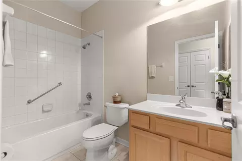 Bath - 8637 SW 88th Loop, Ocala, FL 34481 photo 4 of 4