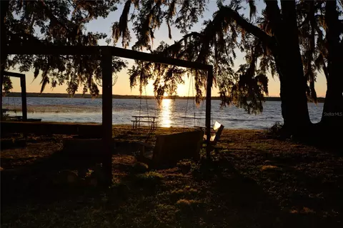 25144 NE 140th Loop, Fort Mc Coy, FL 32134