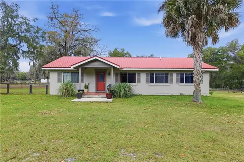 18400 N Us Highway 441, Reddick, FL 32686