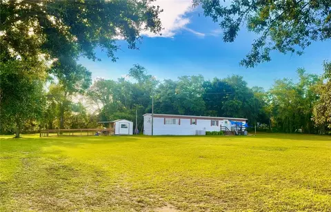 6250 SE 150th Ave, Morriston, FL 32668