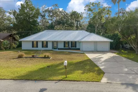 18 Palm Circle Dr, Inglis, FL 34449