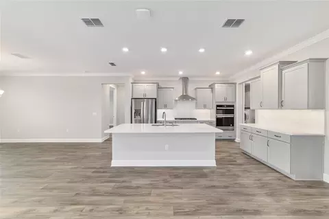 Kitchen - 10886 SW 101st Loop, Ocala, FL 34481 photo 2 of 7