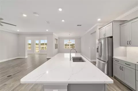 Kitchen - 10886 SW 101st Loop, Ocala, FL 34481 photo 6 of 7