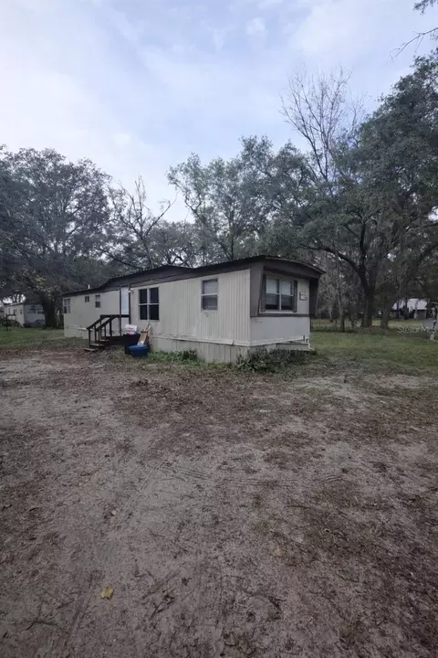 205 Little Star Rd, Hawthorne, FL 32640