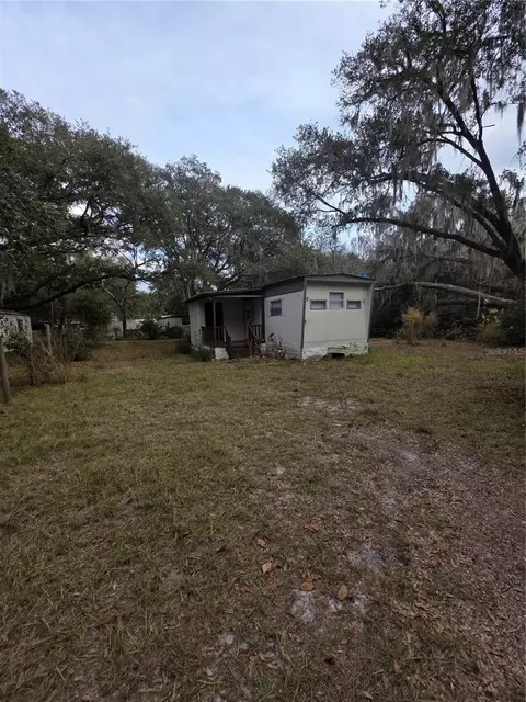 204 Johntry Rd, Hawthorne, FL 32640