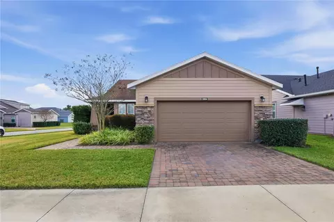 Exterior - 5504 NW 40th Loop, Ocala, FL 34482 photo 5 of 8