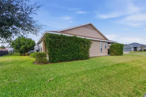Exterior - 5504 NW 40th Loop, Ocala, FL 34482 photo 8 of 8