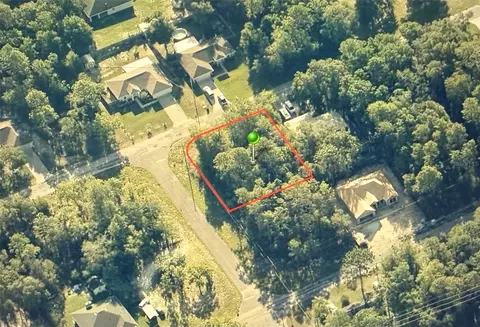 9540 N Pineview Way, Citrus Springs, FL 34434