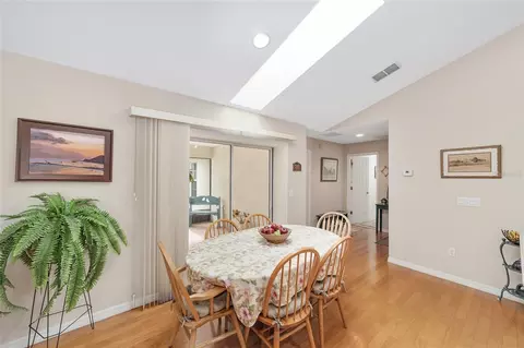 Dining - 2320 SE 33rd Pl, Ocala, FL 34471 photo 1 of 1