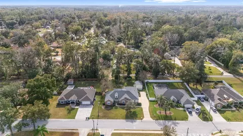 View/Area - 2320 SE 33rd Pl, Ocala, FL 34471 photo 3 of 12