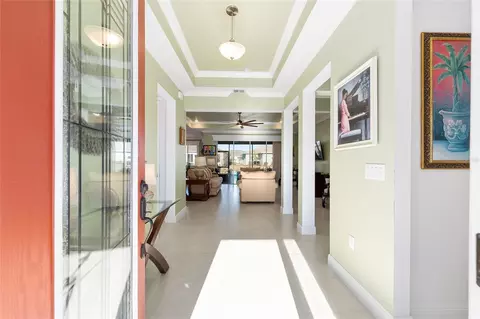 Entry Way - 8111 SW 95th Ct, Ocala, FL 34481 photo 2 of 5