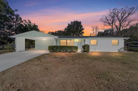 911 NE 45th St, Ocala, FL 34479