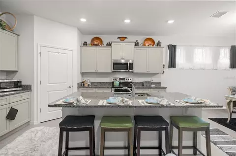 Kitchen - 6474 SW 89th Loop, Ocala, FL 34476 photo 1 of 2