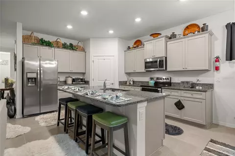 Kitchen - 6474 SW 89th Loop, Ocala, FL 34476 photo 2 of 2
