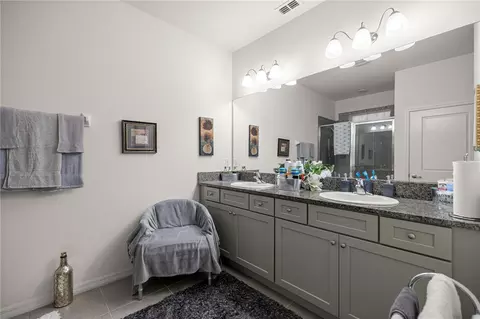 Bath - 6474 SW 89th Loop, Ocala, FL 34476 photo 1 of 3