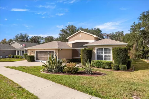 5117 River Edge Ln, Leesburg, FL 34748