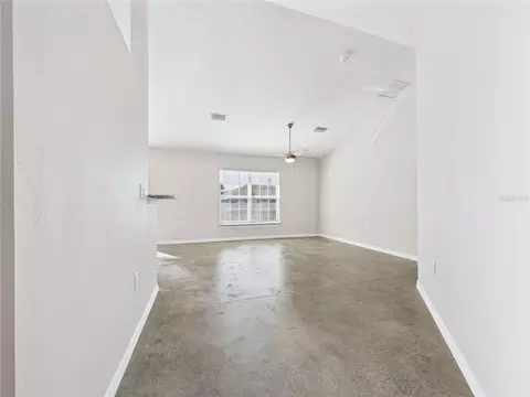 Living - 24 Pine Course Pass, Ocala, FL 34472 photo 1 of 5