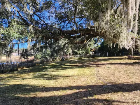 Exterior - 25 Emerald Dr, Ocala, FL 34472 photo 12 of 27