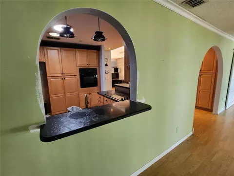 Kitchen - 25 Emerald Dr, Ocala, FL 34472 photo 4 of 4