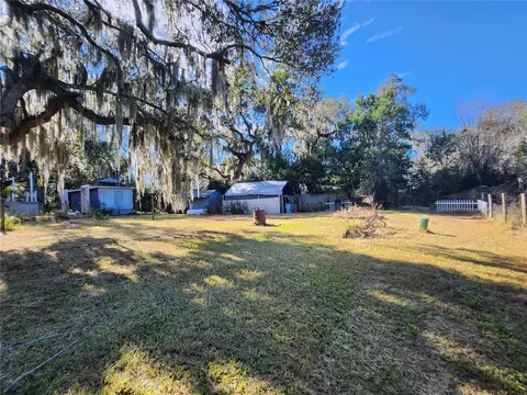 Exterior - 25 Emerald Dr, Ocala, FL 34472 photo 9 of 27
