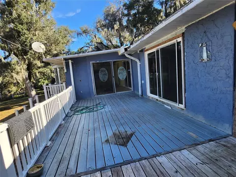 Exterior - 25 Emerald Dr, Ocala, FL 34472 photo 6 of 27