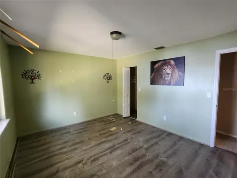 Bedroom - 25 Emerald Dr, Ocala, FL 34472 photo 2 of 3