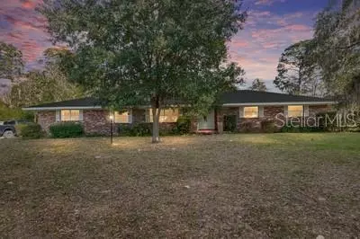 8235 SW 203rd Ct, Dunnellon, FL 34431