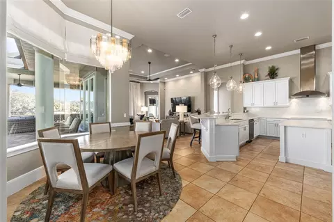 Dining - 9389 SW 14th Ave, Ocala, FL 34476 photo 3 of 6